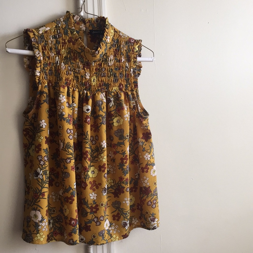 Sleeveless Floral Blouse